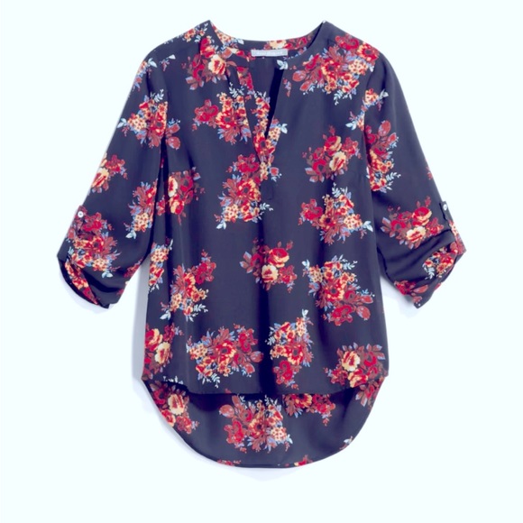 Daniel Rainn Koda Split Neck Blouse - Picture 3 of 4